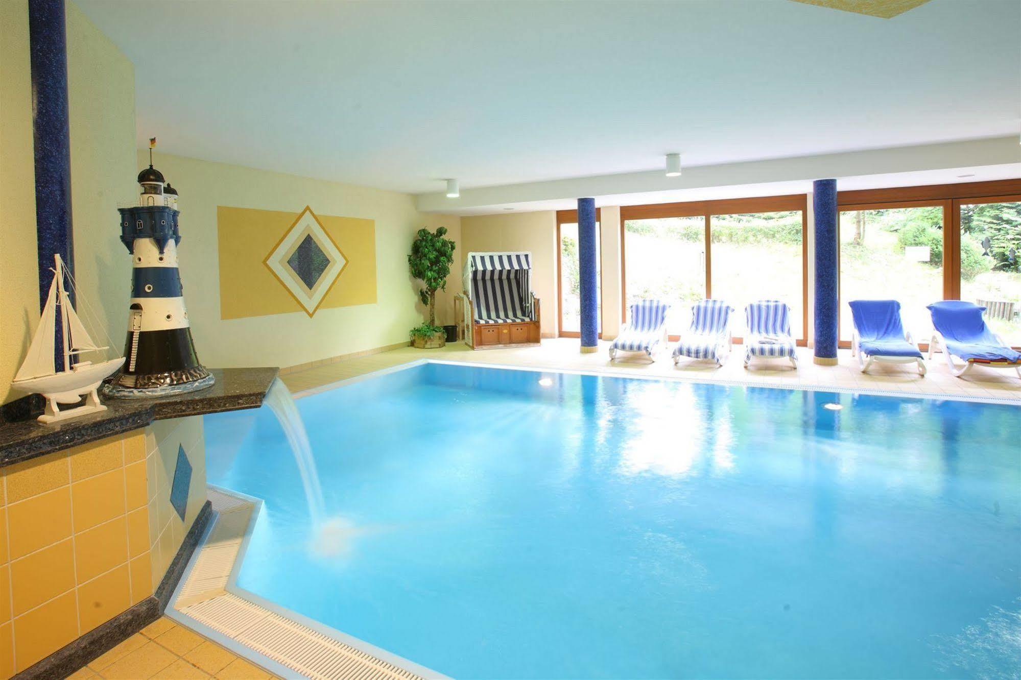 Landhotel Salmen Oberkirch  Ngoại thất bức ảnh