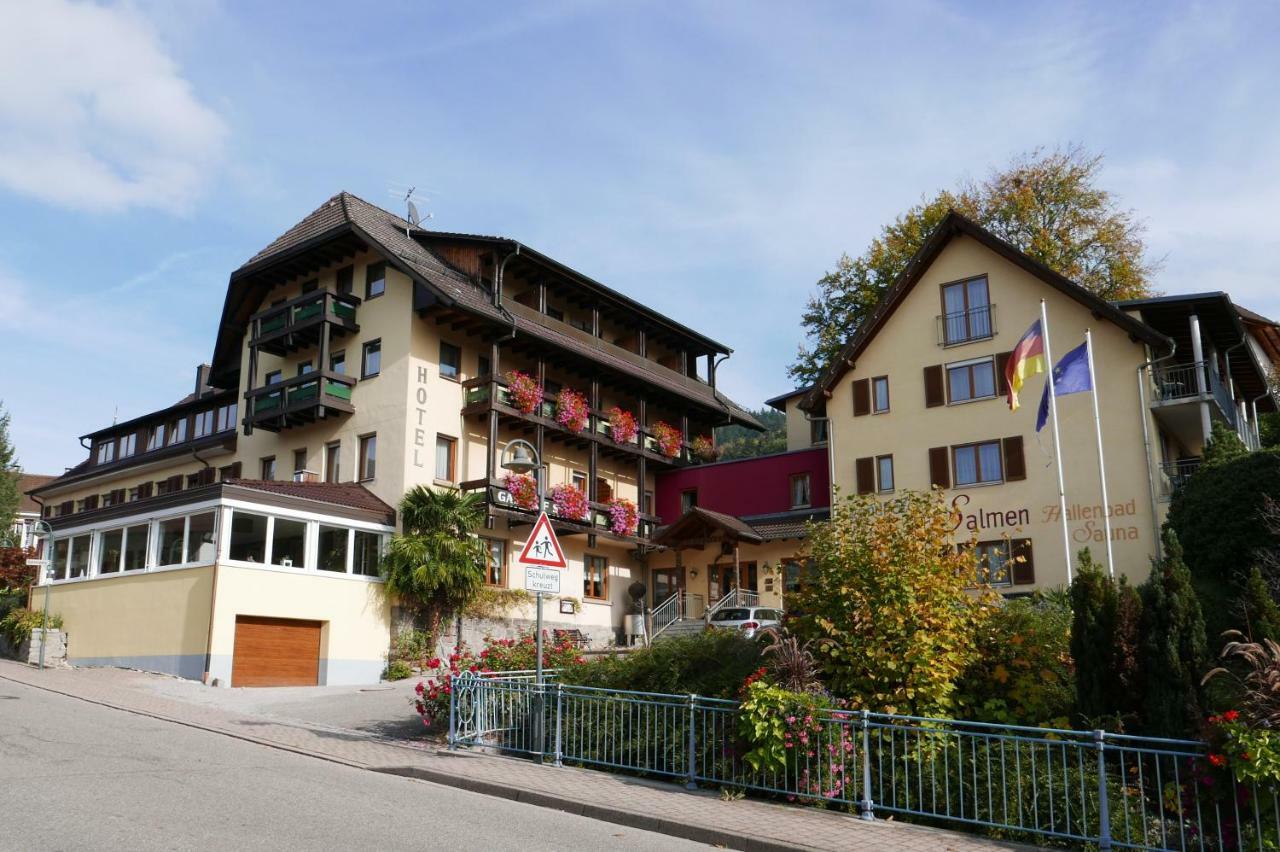 Landhotel Salmen Oberkirch  Ngoại thất bức ảnh